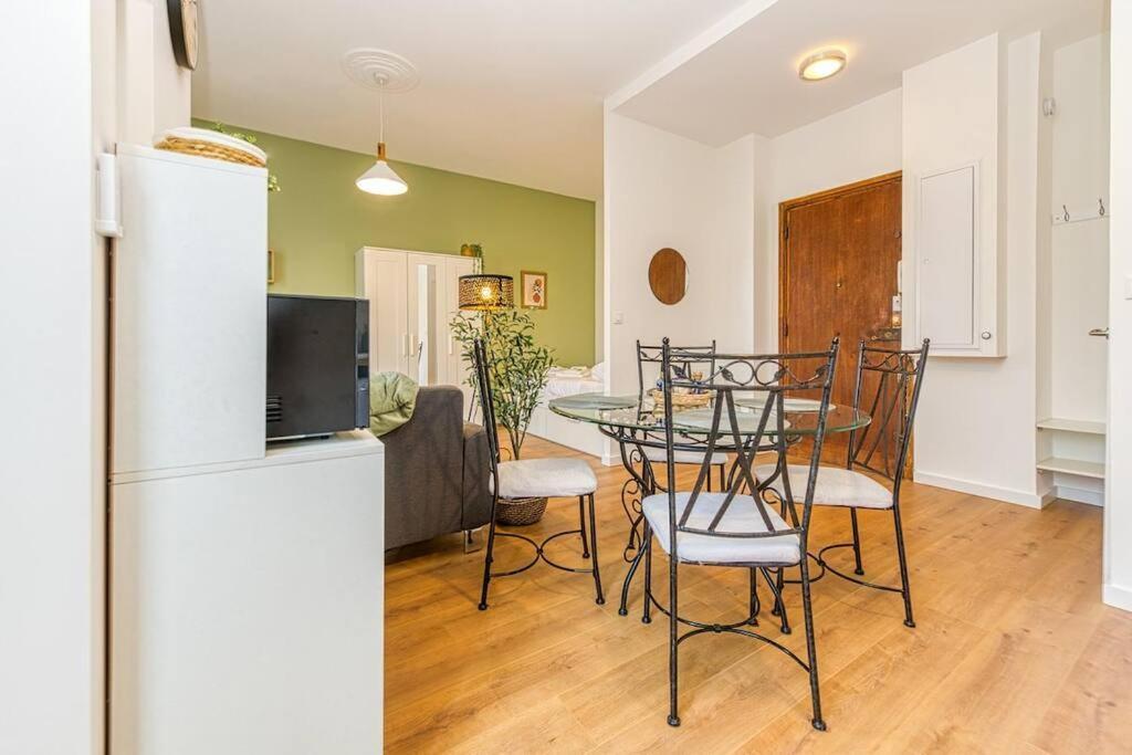 Apartment Entre Gare Et Centre-ville: Lit Double, Wifi